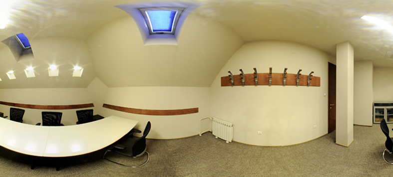 Мала сала за конференције